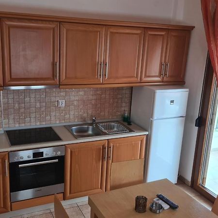 Loretta Maisonettes And Studios خْريسيا أموذيا المظهر الخارجي الصورة